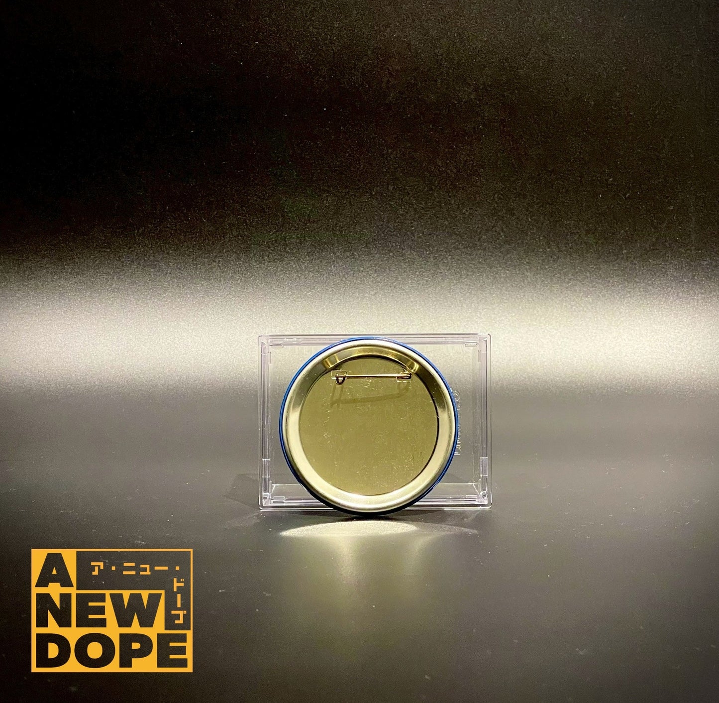 20世紀FOX ダース・ベイダー(DARTH VADER LIVES) US製缶バッジ ヴィンテージ『スターウォーズ/新たなる希望』(1977)