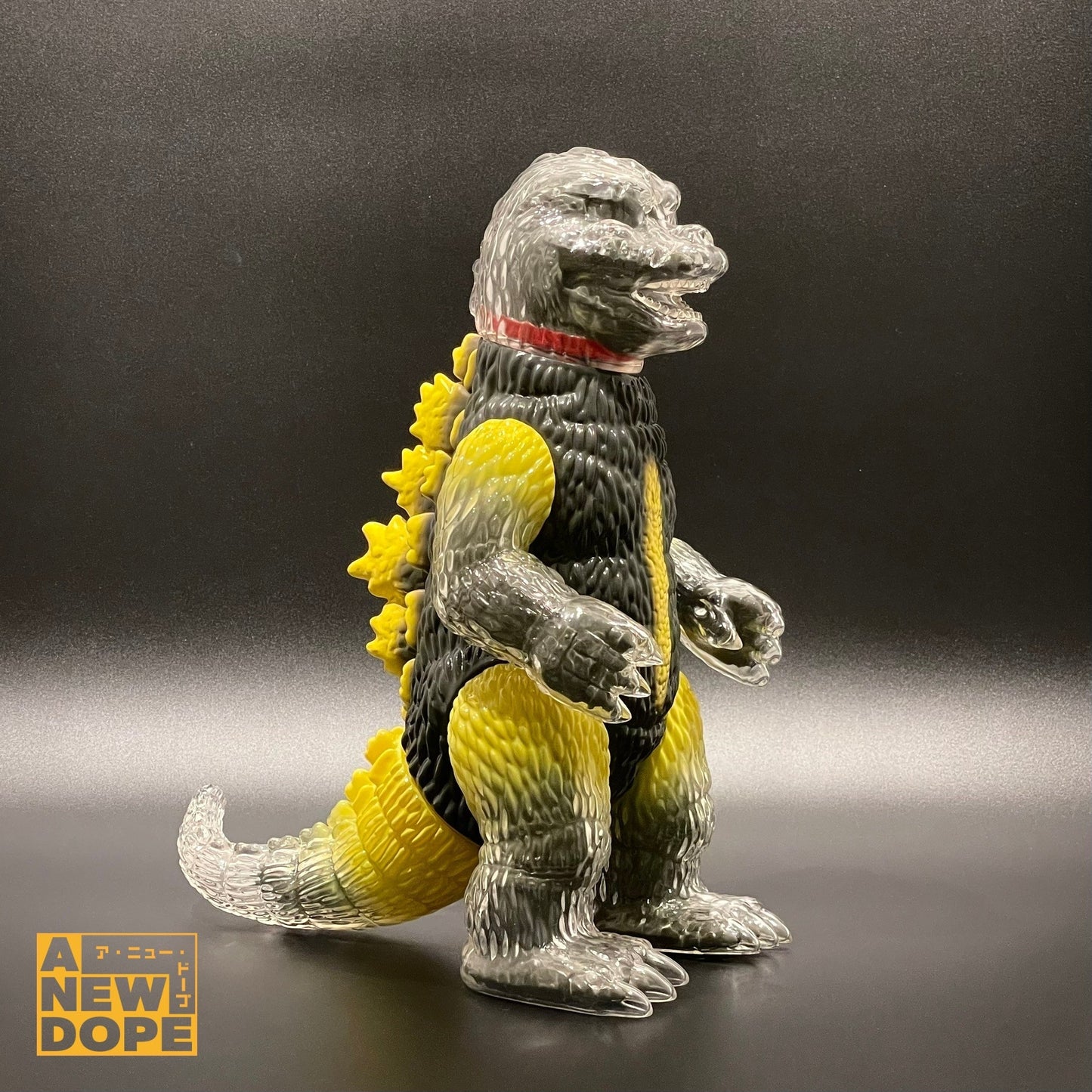 ゴジラ x プーマ x アトモス x シークレットベース にせゴジラ イエロー 『ゴジラ対メカゴジラ』(1974) US限定