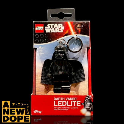 レゴ スターウォーズ ダースベイダー LEDライト キーチェーン『スターウォーズ/新たなる希望』（1977）【未開封】