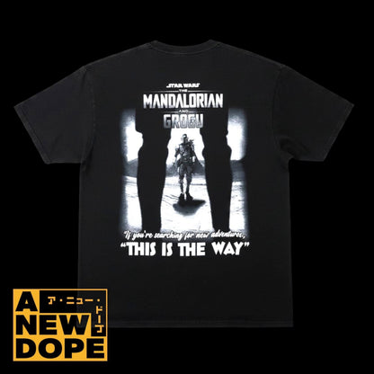 【ラス1】新品 マンダロリアン(ディン・ジャリン) vs エンボ ヘビーウェイトシャツ『マンダロリアン・アンド・グローグー』【US Mサイズ】