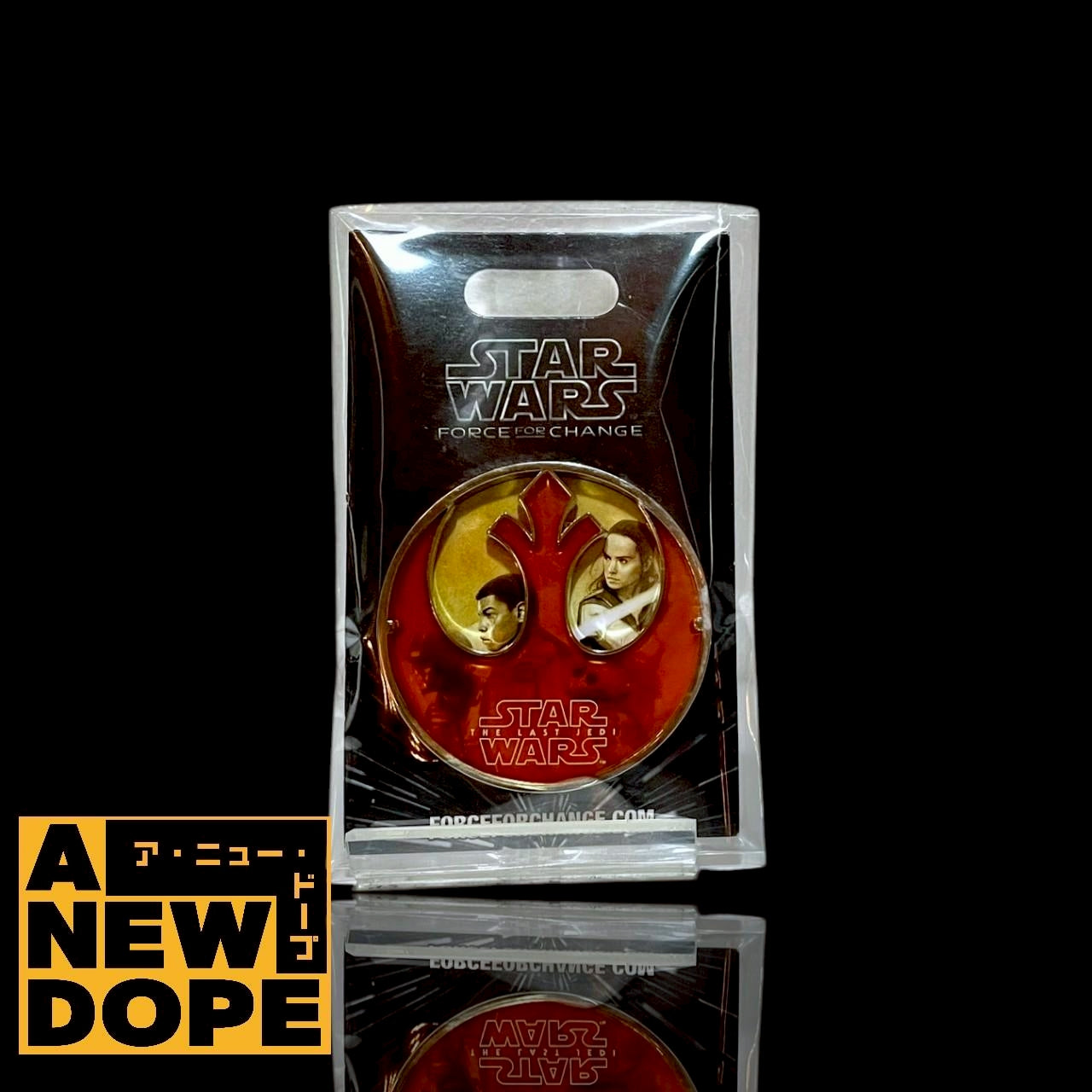 【USディズニー限定】レイ&フィン レジスタンス ピンズ『スターウォーズ/フォースの覚醒』(2015)【未使用】